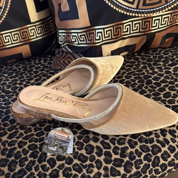 NWT - London Rag - Elegant Tan Mules with Rhinestone Strap - Picture 2 of 5